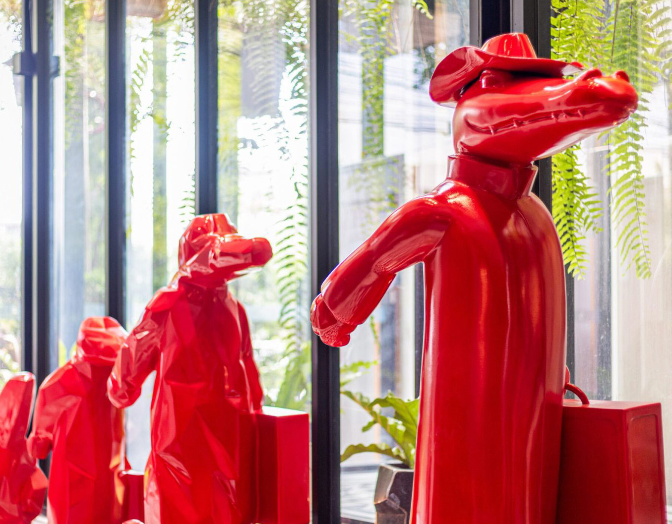 Red_Crocodile_Hotel_Mascot