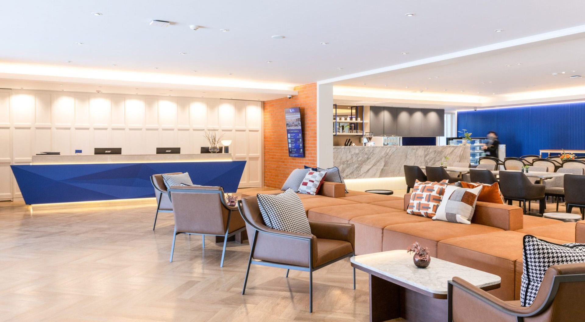 Modern hotel reception area at Red Crocodile Hotel near BITEC Bangna, Sukhumvit 107